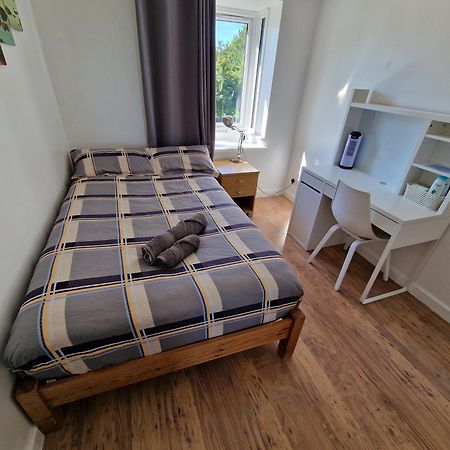 Cozy Double Bedroom In Zone 1-2 Central 伦敦 外观 照片