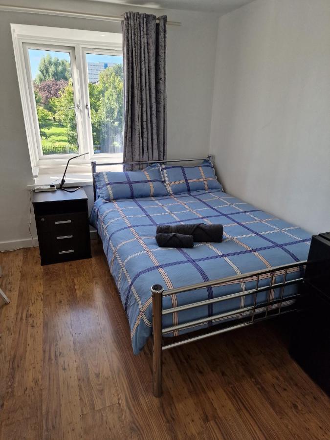 Cozy Double Bedroom In Zone 1-2 Central 伦敦 外观 照片