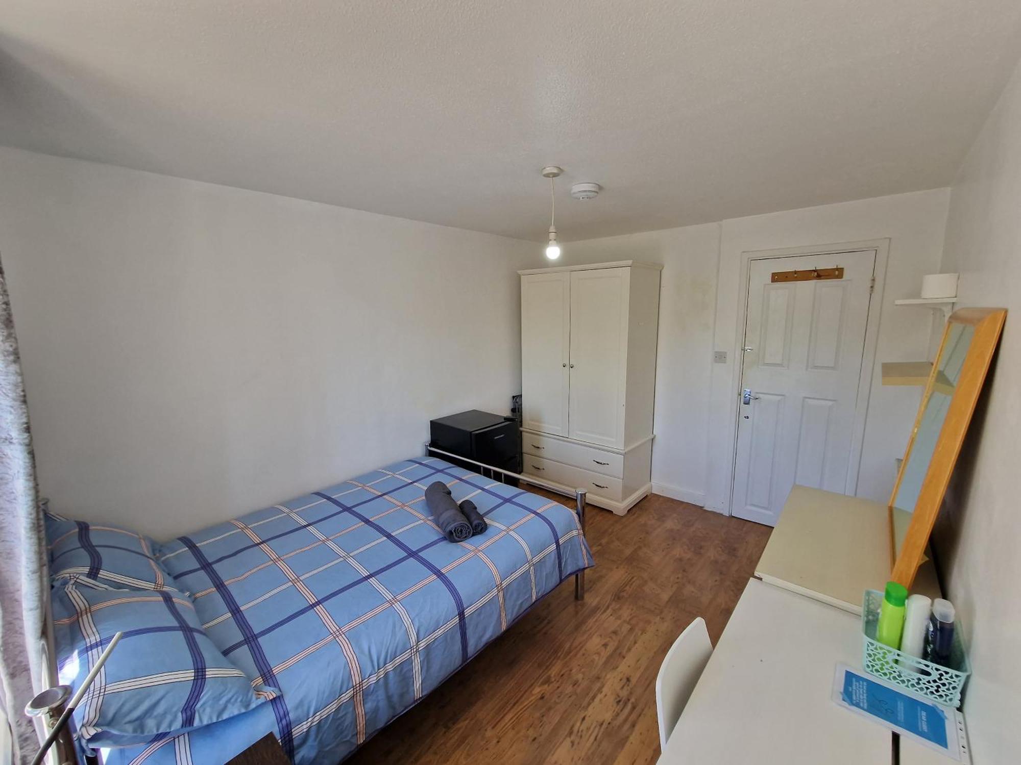 Cozy Double Bedroom In Zone 1-2 Central 伦敦 外观 照片